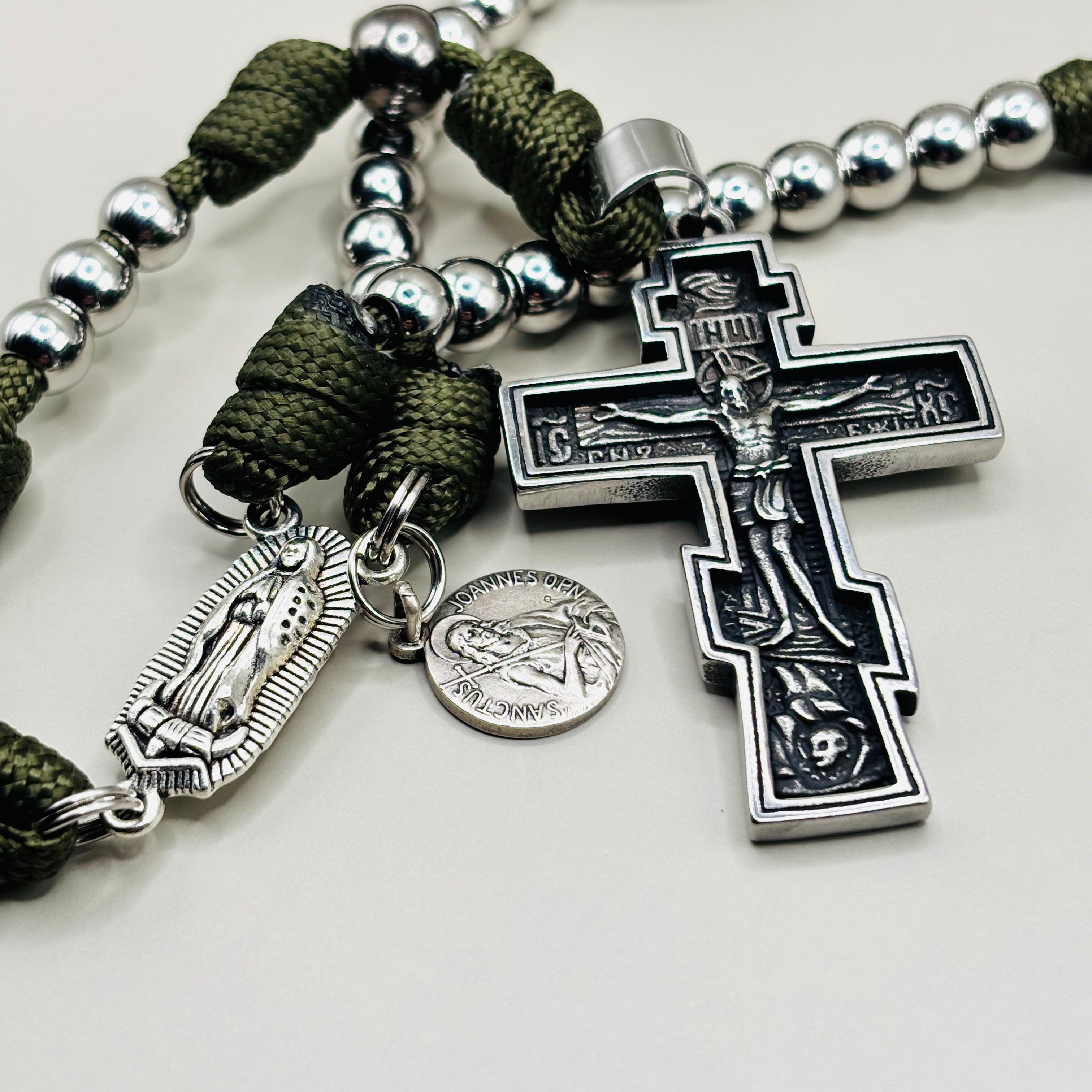 Johannes de doper bedeltje Rozenkrans “Ad Orientem” – Gebed naar het Oosten