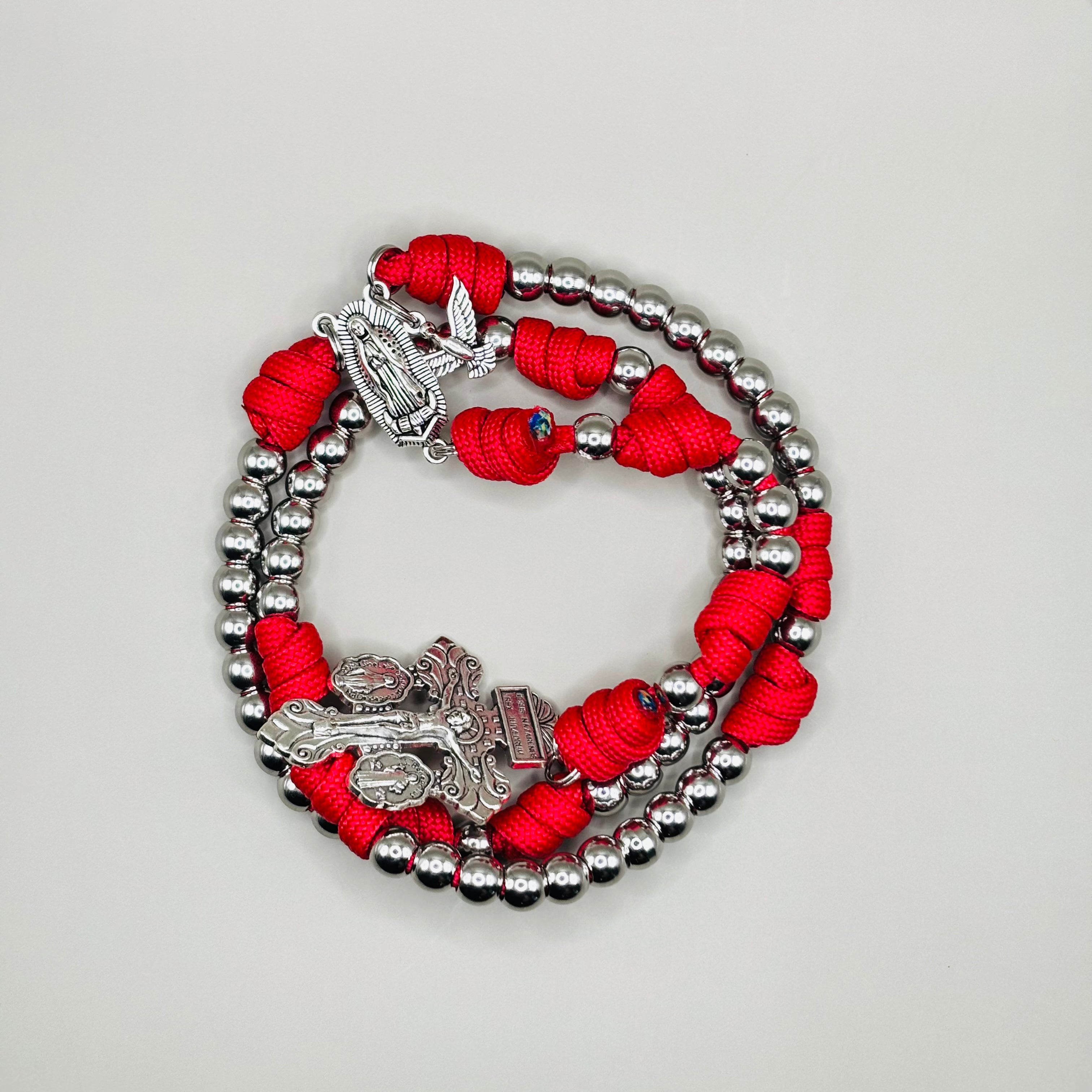 Van boven rode rozenkrans